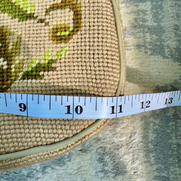 Vintage 50s Needlepoint Floral Tapestry Handbag - Picture 10 of 13